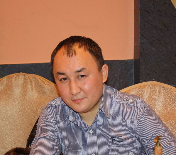 Сунгат Ахметбеков