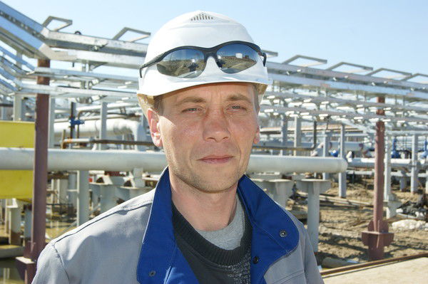 Евгений Апарин