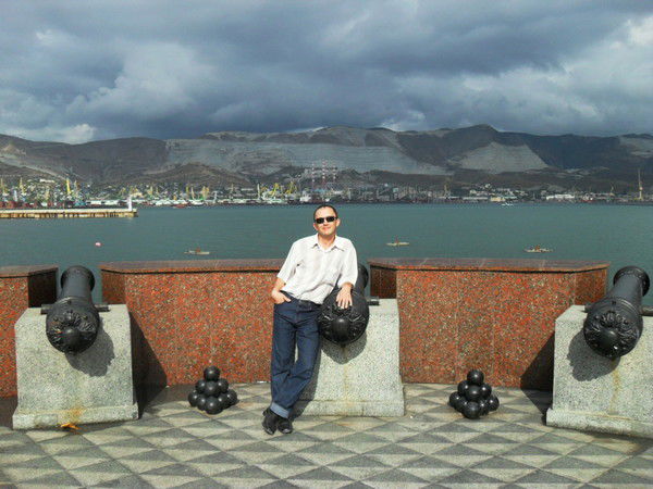 Анатолий Москвич