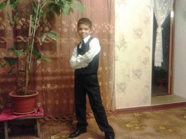 Руслан Алхасов