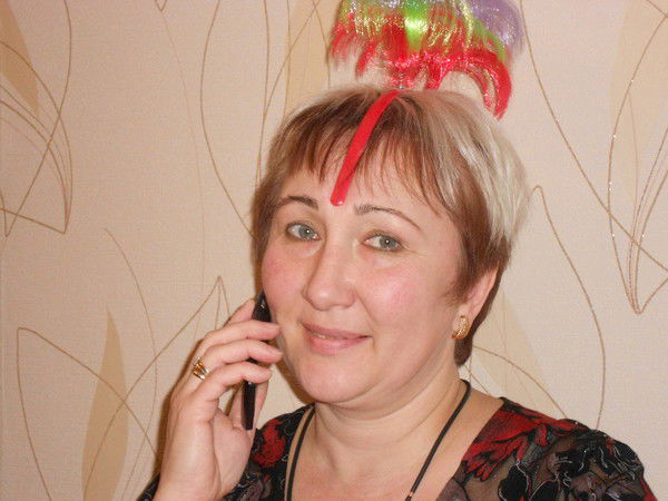 Елена Белавина