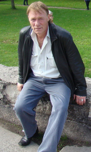 Юрий Сергей.