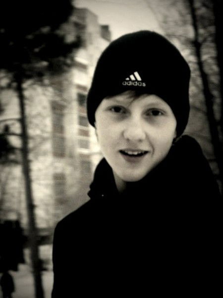 Артем Захаров