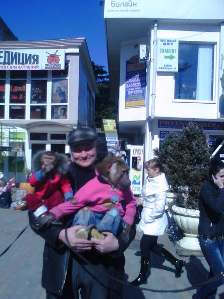 Юрий Глухонец