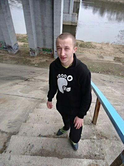 Александр Холодный