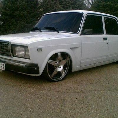 Валера Иванов