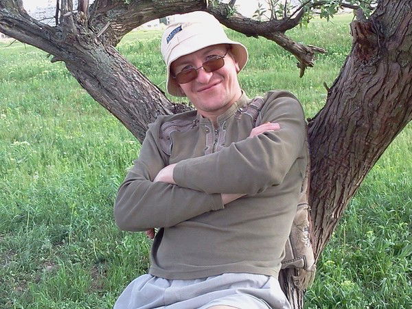 Игорь Емельянов