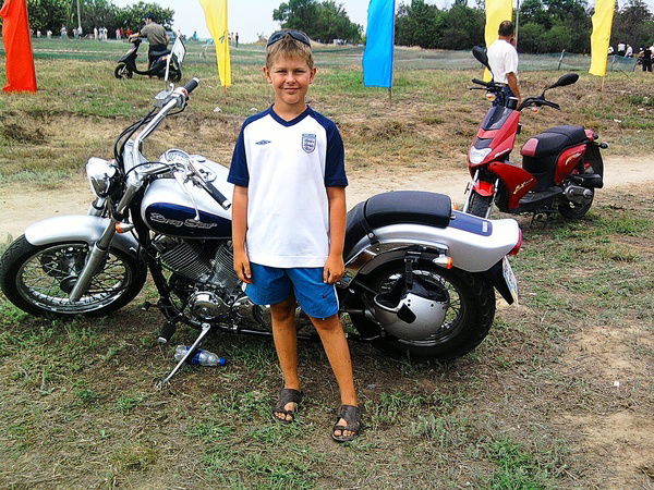 Неизвестно Неизвестно