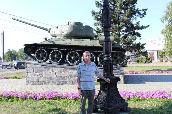 Анатолий Туманов