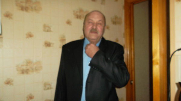 Александр Костарев