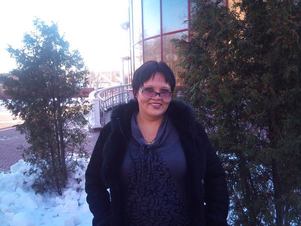 Лола Кутыбаева