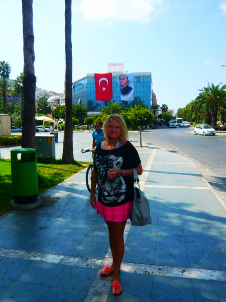 Неизвестно Неизвестно