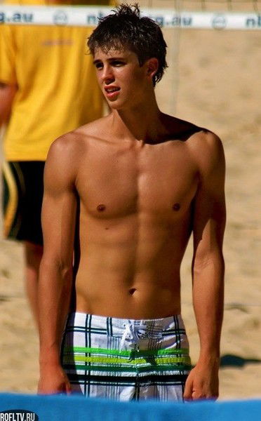 Антон Крутенко