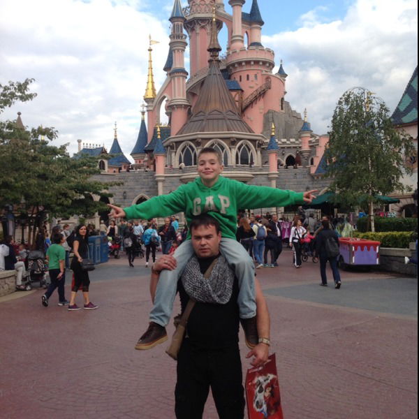 Александр Белов