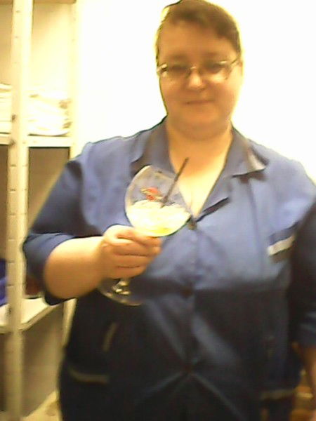 Лена Неустроева