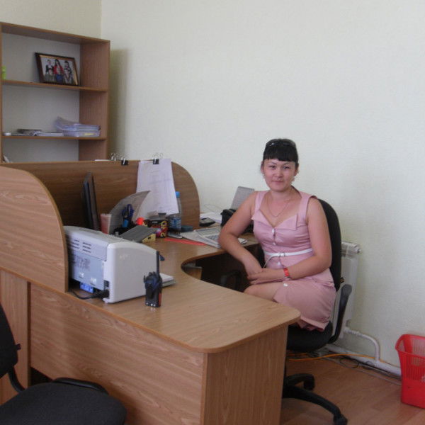 Дина Маханова