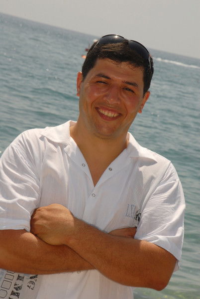 Мико Акопов