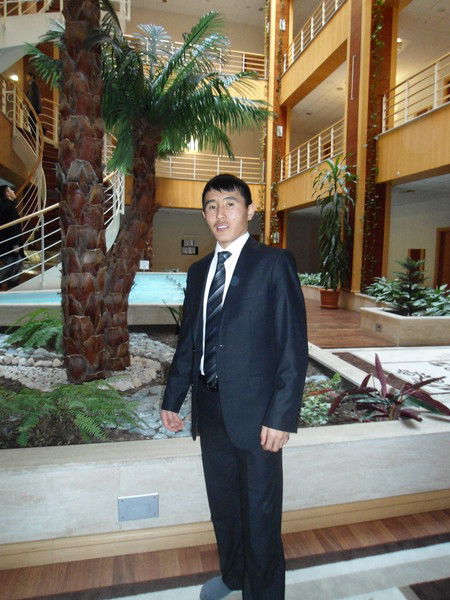 Berdibek Abduraxman _____