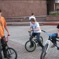 Константин Комаров