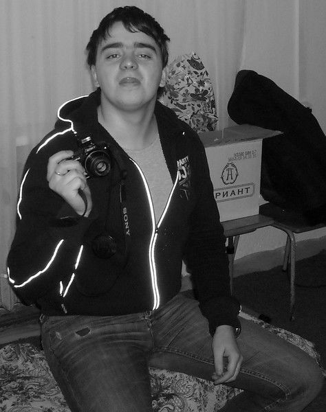 Денис Пустынников