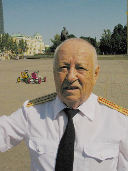 Эдуард Любимов