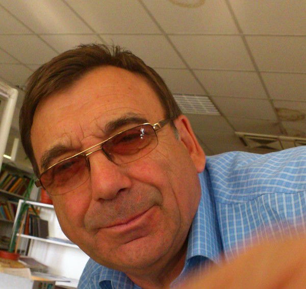 Анатолий Ларченков