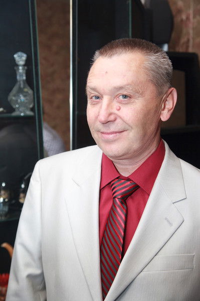 Андрей Красников