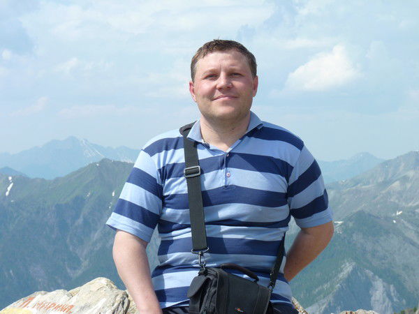 Александр Попов