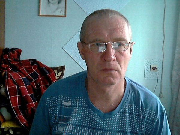 Виктор Попов