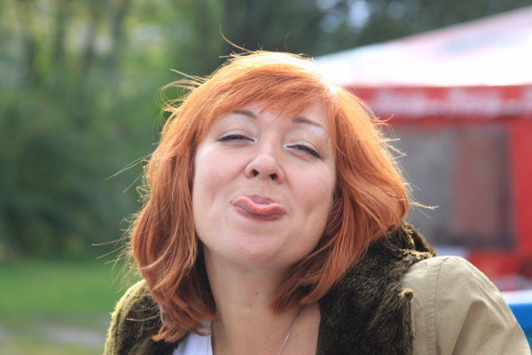 Лена Баскакова