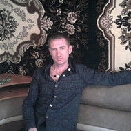 Евгений Лазовик