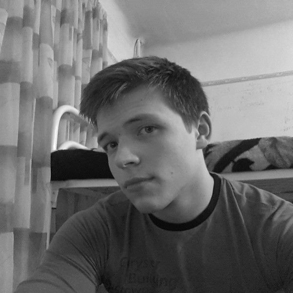 Дмитрий Назаренко