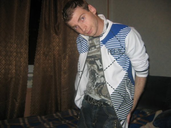 Паша Дворянов