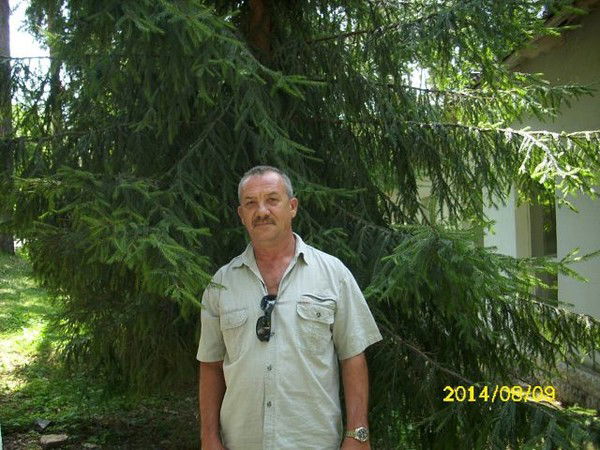 Игорь Попов