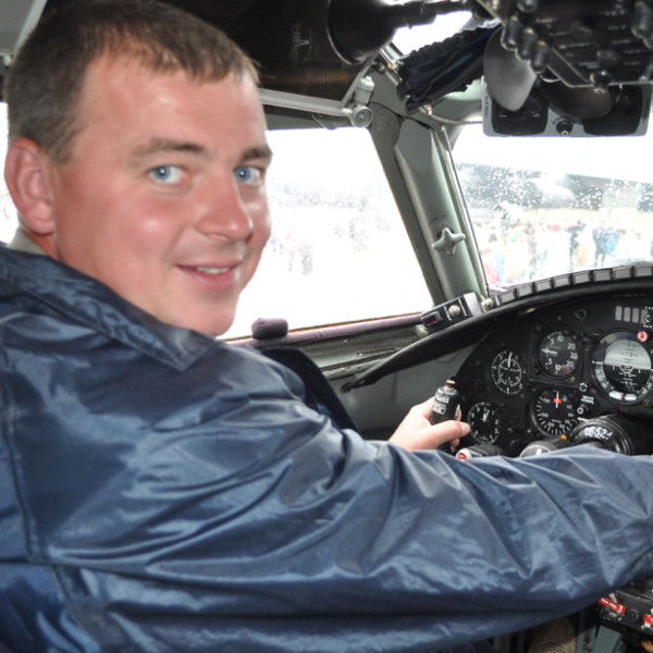 Иван Натаров