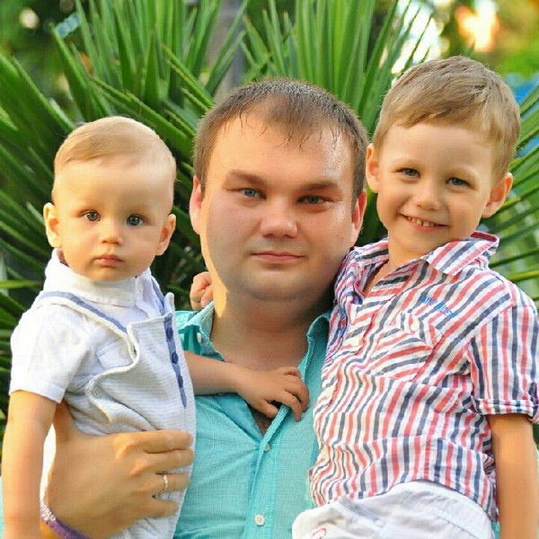 Сергей Тарасов