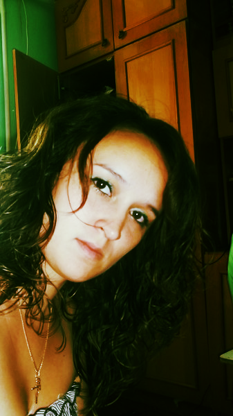 Анюта Иванова