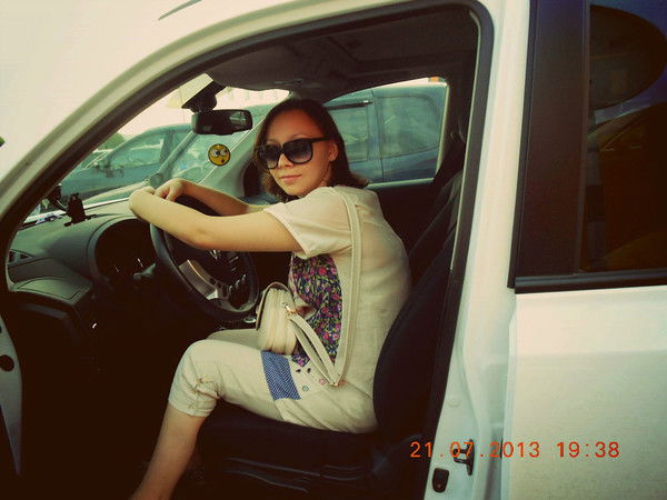 Анна Иванцова