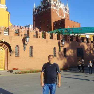 Юрий Павлов