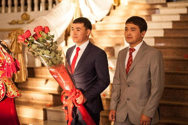 Толен Айнакулов