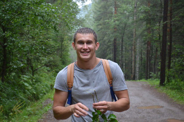 Никита Устинов