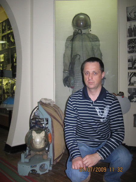 Дмитрий Макаров