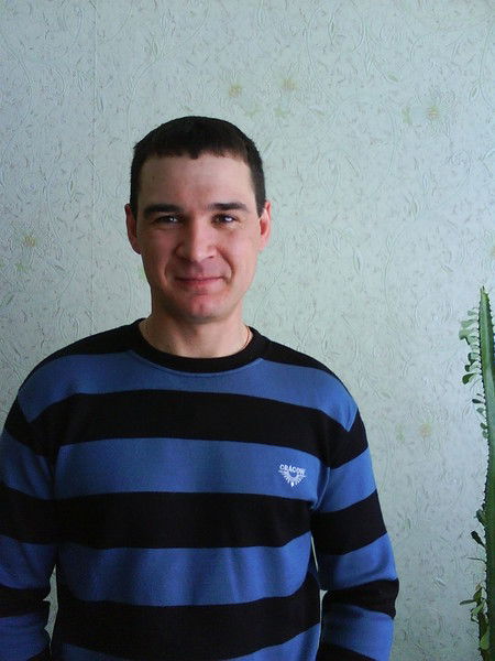 Юрий Фролов
