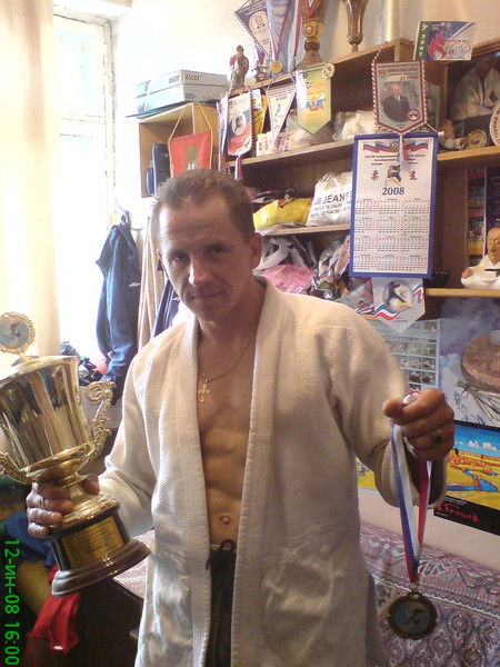 Сергей Глухов