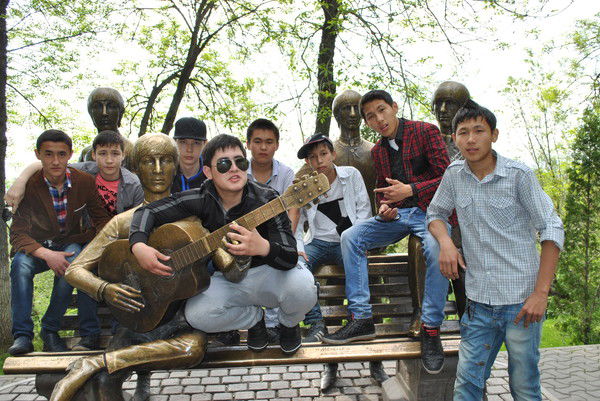 Саят Aлдибаев