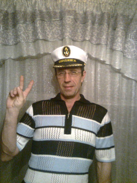 Александр Ананин