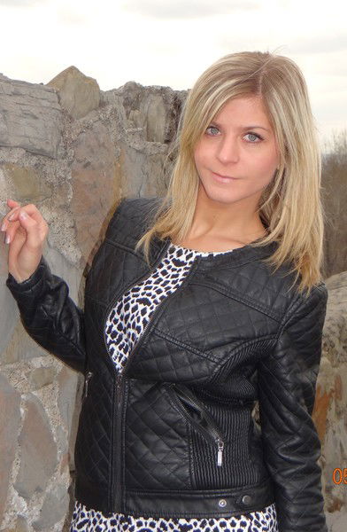 Виктория Яблокова