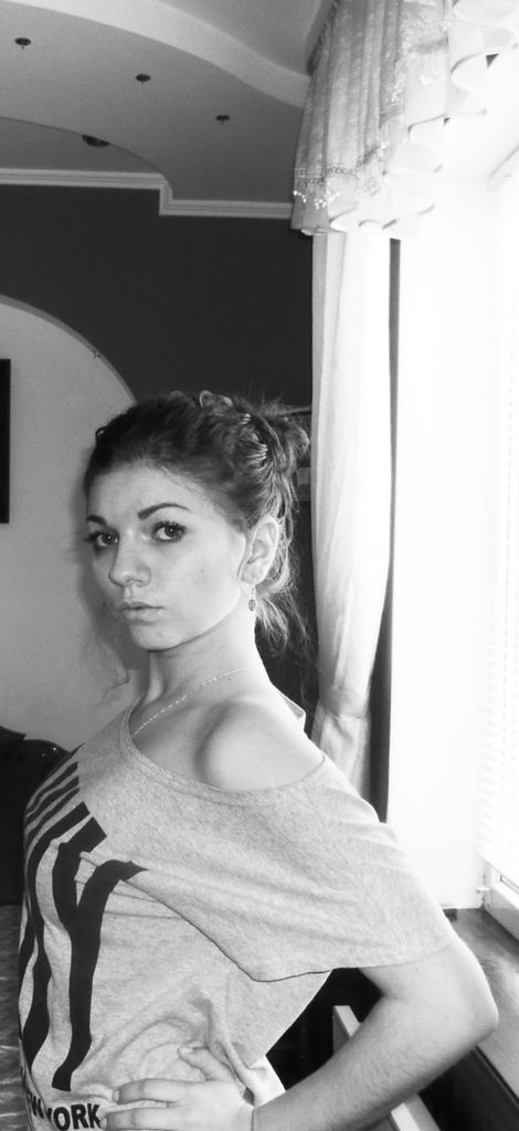 Ирина Комова