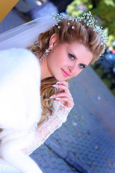 Елена Олейник