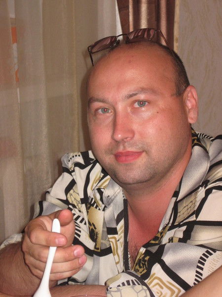 Виталий Макаров